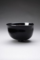 鯉江良二 黒ガラス茶碗2