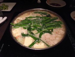 やま中　赤坂店 もつ鍋