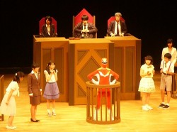 滝高校演劇部HPよち 「ヒーロー³」