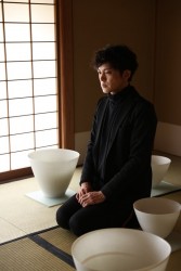 新里明士 根津美術館 Twitterより
